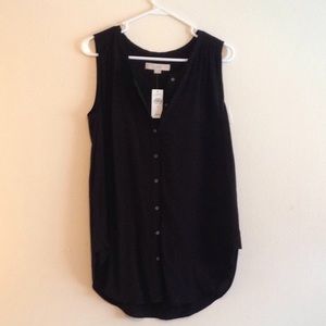 Loft sleeveless blouse